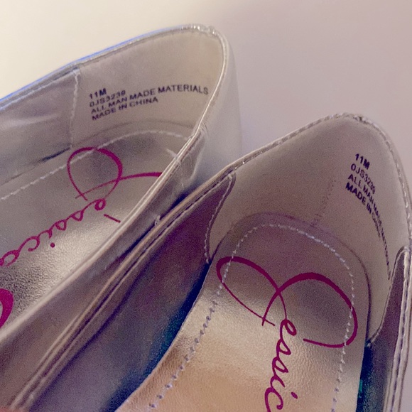 Jessica Simpson Ballet Flats, Girls size 11 - Picture 3 of 5